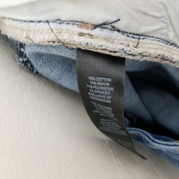 White House Black Market Straight Leg Crop Stretch Jeans Size 0 - Picture 8 of 8